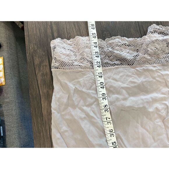 Elegant Gray Sleeveless Dress - Picture 12 of 12